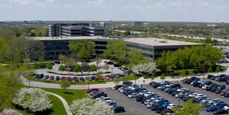 Plus de détails pour 215 Shuman Blvd, Naperville, IL - Bureau à louer