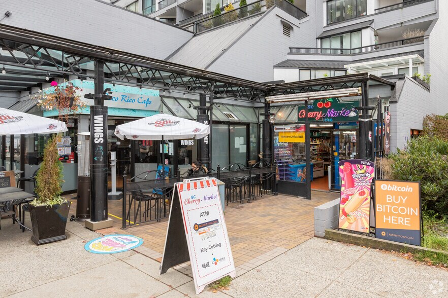 1274-1296 Robson St, Vancouver, BC à vendre - Photo de l’immeuble – Image 3 sur 6