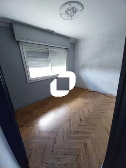 Industriel/Logistique dans Eysines à louer - Photo de l’immeuble – Image 3 sur 8