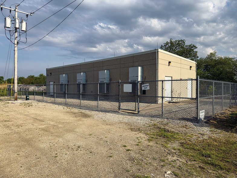 3154 Depot st, Wawaka, IN à vendre - Photo de l’immeuble – Image 2 sur 83