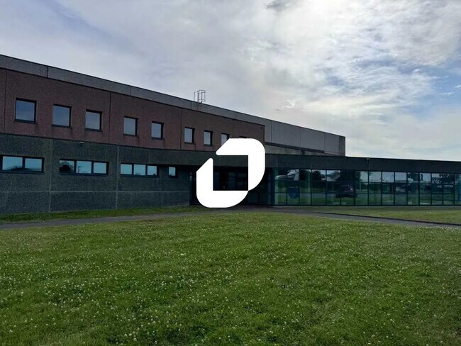 Plus de détails pour Industriel/Logistique à louer