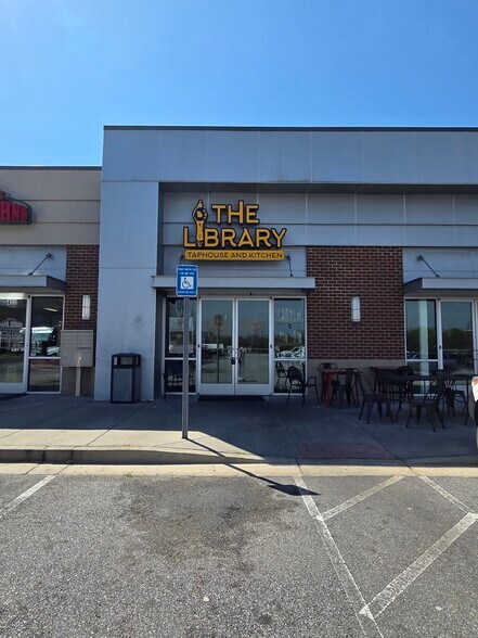 1530 Mercer University Dr, Macon-Bibb, GA à louer - Photo de l’immeuble – Image 3 sur 15