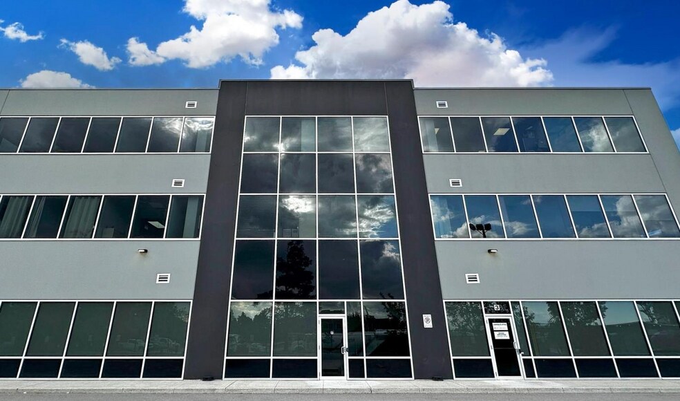 2875 14th Av, Markham, ON à vendre - Photo de l’immeuble – Image 2 sur 7