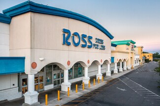 Plus de détails pour 2211-2329 E Hillsborough Ave, Tampa, FL - Local commercial à louer