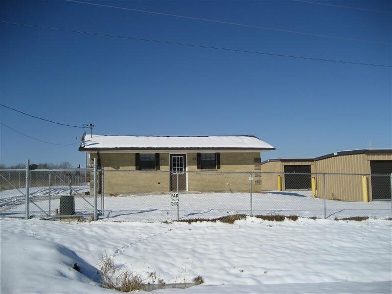 131 N Lee Dr, Guntown, MS à vendre - Photo de l’immeuble – Image 2 sur 4