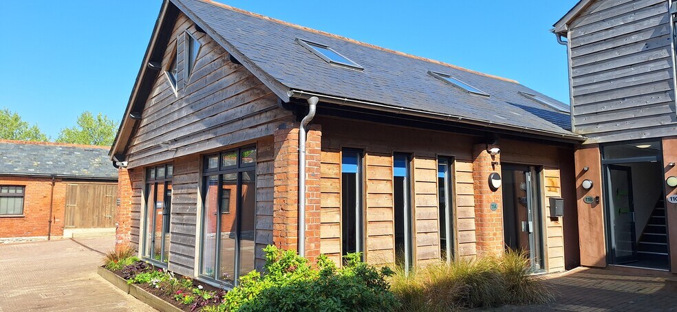 The Courtyard, Woodbury à louer - Photo de l’immeuble – Image 1 sur 9