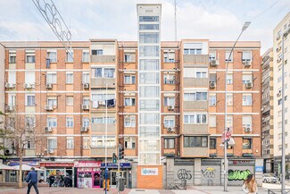 Plus de détails pour Avenida Del Marqués De Corbera, 8, Madrid - Logement à vendre