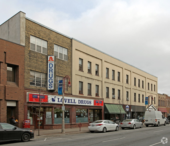 7-18 King St E, Oshawa, ON à louer - Photo principale – Image 1 sur 4