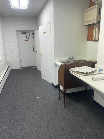 524 Franklin St, Buffalo, NY à louer - Photo de l’immeuble – Image 2 sur 27