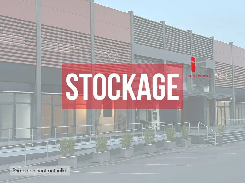 Bureau dans Vitré à louer - Photo de l’immeuble – Image 3 sur 4