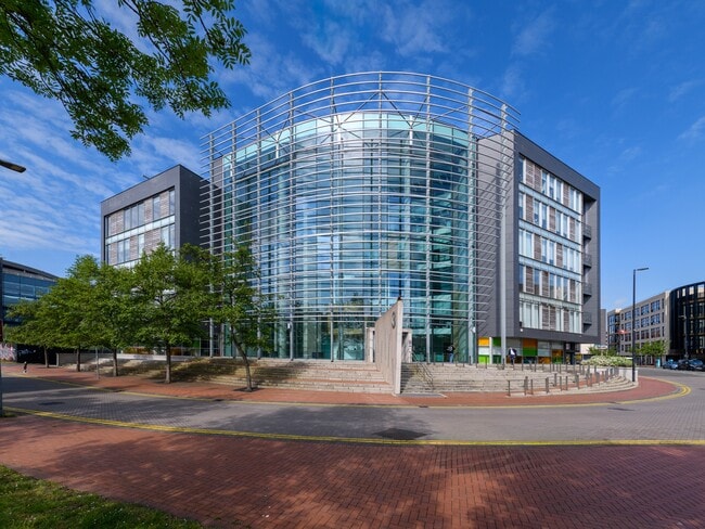 Plus de détails pour 3 Britannia Quay, Cardiff - Bureau à louer