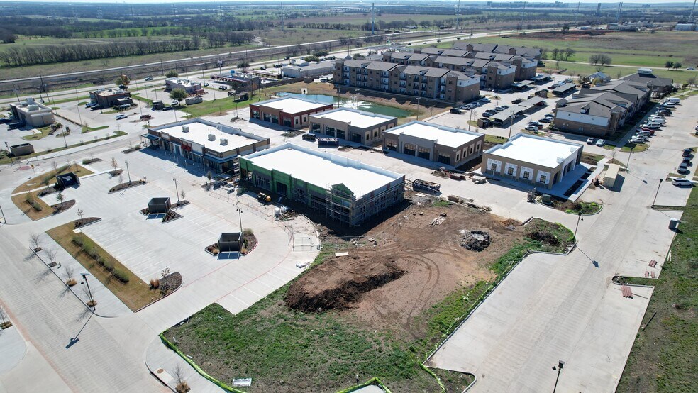 403 Tally Blvd, Justin, TX à vendre - Photo principale – Image 1 sur 9