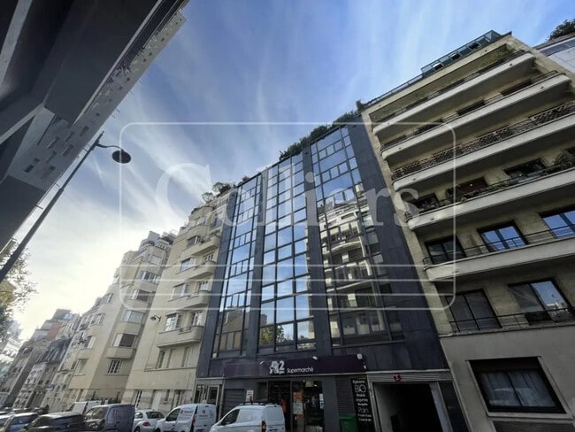 Plus de détails pour 33 Rue Raffet, Paris - Bureau à louer