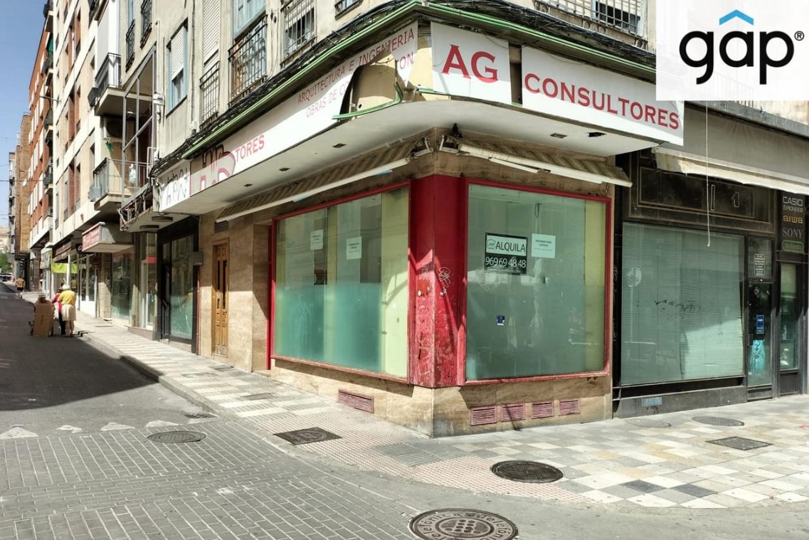Local commercial dans Cuenca, Cuenca à louer Plan d’étage– Image 1 sur 1