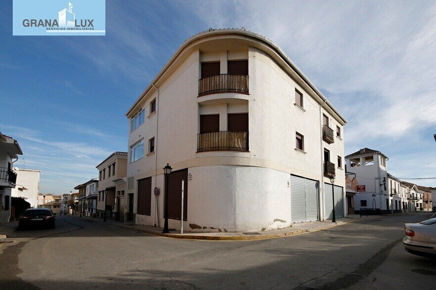 Local commercial dans Las Gabias à vendre - Photo de l’immeuble – Image 3 sur 12