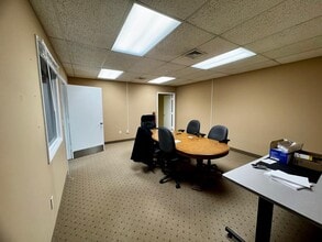 456 US Highway 22 W, Readington, NJ à louer Photo intérieure– Image 1 sur 7