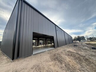 Plus de détails pour 3023 E C 48, Center Hill, FL - Industriel/Logistique à louer