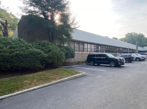 200 Saw Mill River Rd, Hawthorne, NY à louer - Photo de l’immeuble – Image 2 sur 5