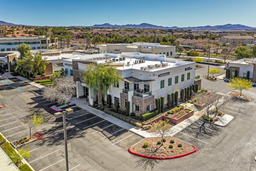 870 Seven Hills Dr, Henderson, NV à louer - Aérien – Image 2 sur 18