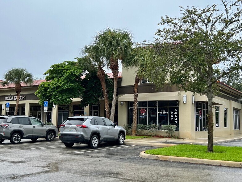 4631 State Road 7, Coral Springs, FL à louer - Photo de l’immeuble – Image 1 sur 4