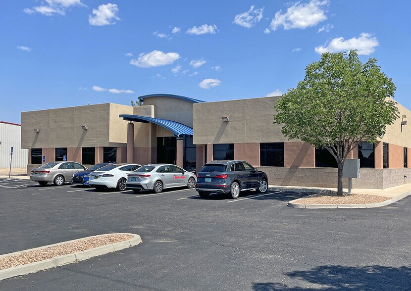 8809 Washington St NE, Albuquerque, NM à louer - Photo de l’immeuble – Image 1 sur 4