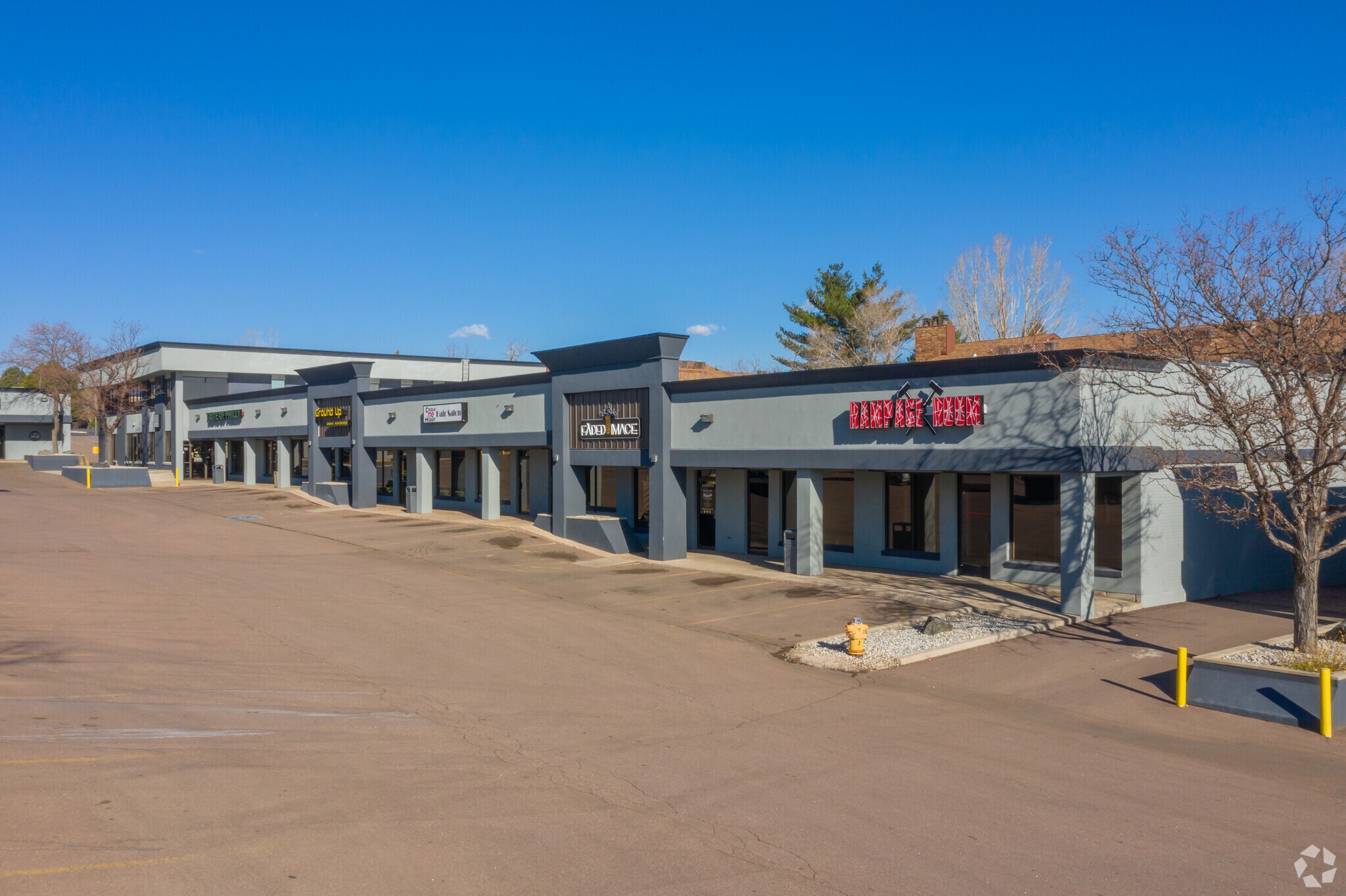 3540-3570 N Academy Blvd, Colorado Springs, CO à louer Photo principale– Image 1 sur 3