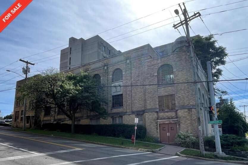 601 Irving Ave, Syracuse, NY à vendre - Photo principale – Image 1 sur 1