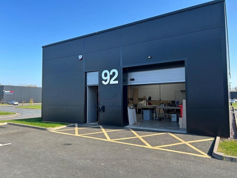 Tern Valley Business Park, Market Drayton à vendre - Photo de l’immeuble – Image 2 sur 11