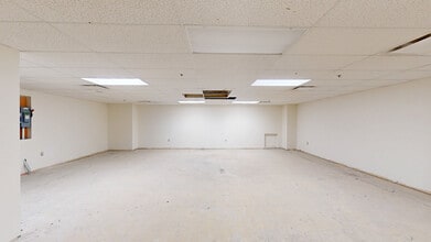 320 Queen St, Ottawa, ON à louer Photo intérieure– Image 2 sur 5