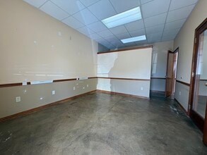 1590 Island Ln, Fleming Island, FL à louer Photo intérieure– Image 2 sur 5