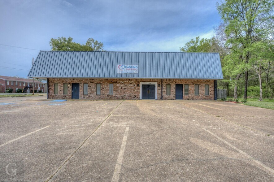 7840 Jewella Ave, Shreveport, LA à vendre - Photo de l’immeuble – Image 1 sur 22