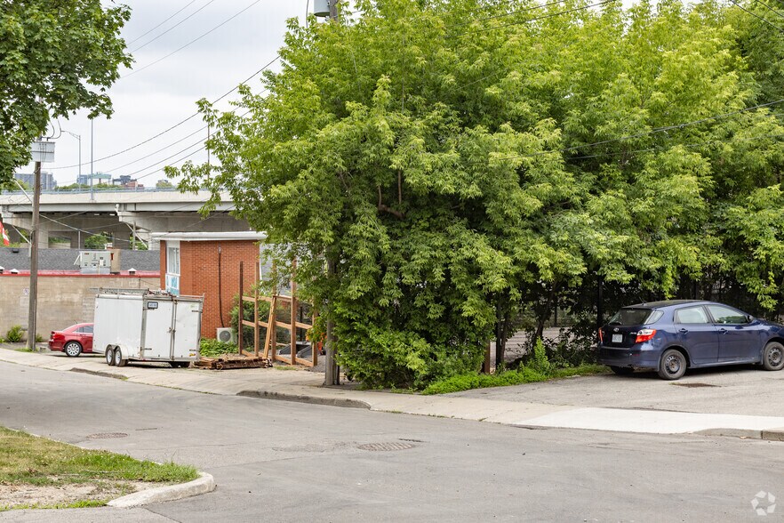 43 Glen Rd, Hamilton, ON à vendre - Photo de l’immeuble – Image 2 sur 2