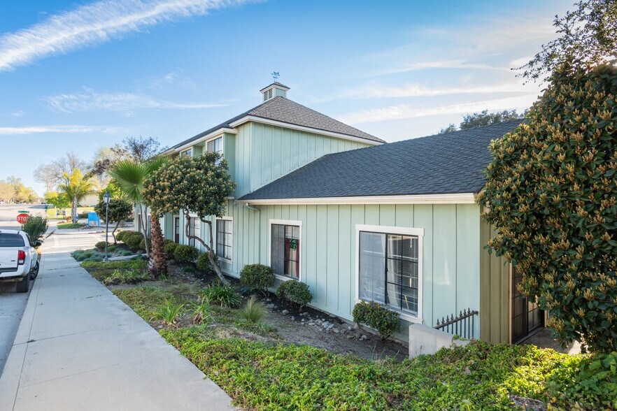 741 21st St, Paso Robles, CA à vendre - Photo de l’immeuble – Image 2 sur 31