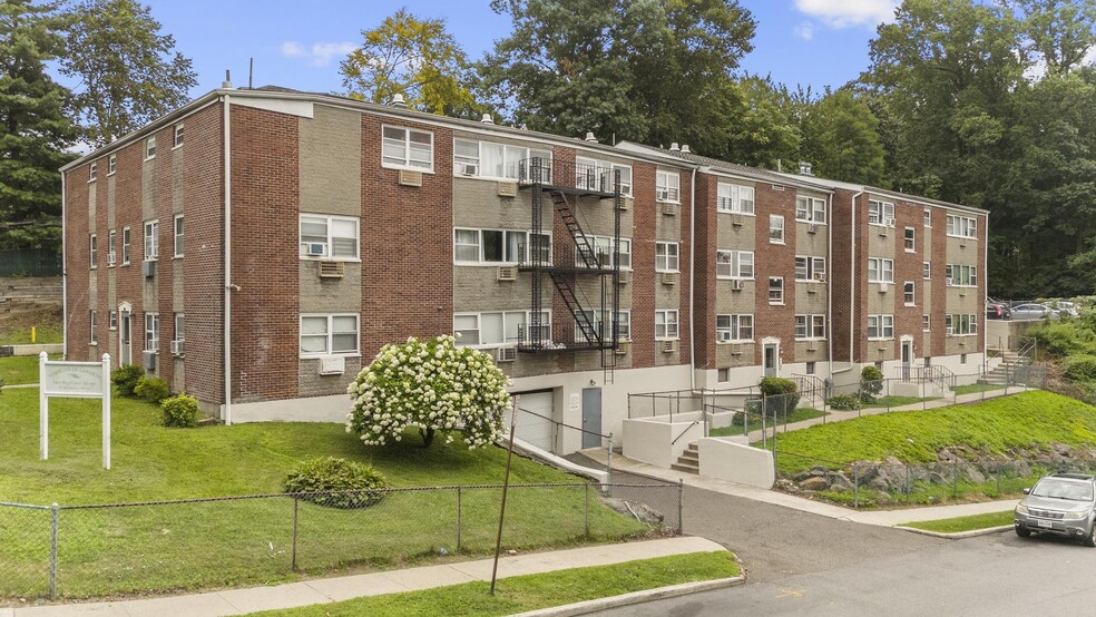 The New Rochelle Portfolio portefeuille de 2 biens à vendre sur LoopNet.fr - Aérien – Image 2 sur 14