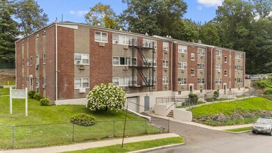 347 Huguenot St, New Rochelle, NY - Vue aérienne vue de carte - Image1