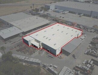 Plus de détails pour 3122 S Riverside Ave, Bloomington, CA - Industriel/Logistique à louer