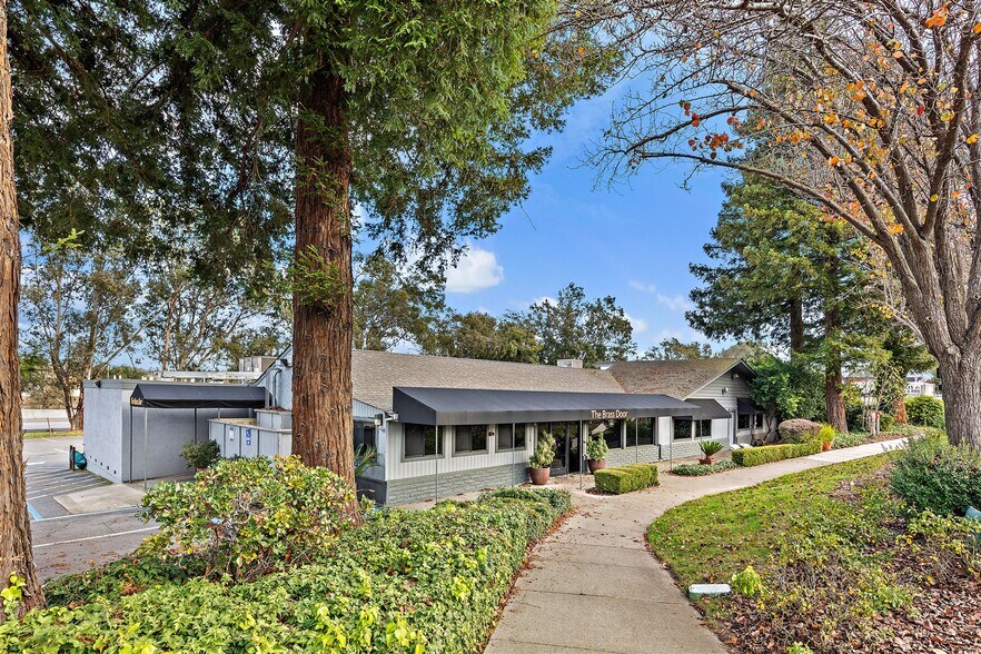 2154 San Ramon Valley Blvd, San Ramon, CA à vendre - Photo de l’immeuble – Image 1 sur 8