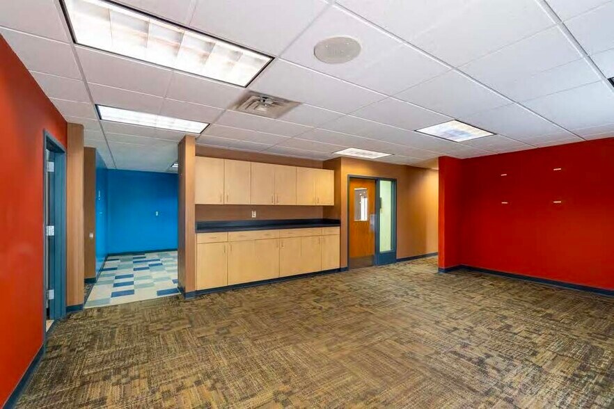 3303 Terminal Dr, Eagan, MN à louer - Photo intérieure – Image 3 sur 15
