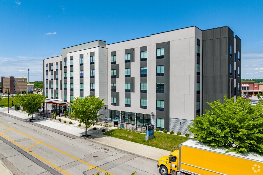 3065 Vandercar Way, Cincinnati, OH à vendre - Photo de l’immeuble – Image 3 sur 5