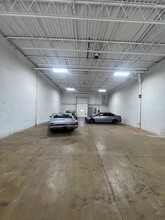 502 Morse Ave, Schaumburg, IL à louer Photo intérieure– Image 2 sur 4