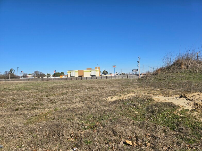 4747 Getwell Rd, Memphis, TN à louer - Photo de l’immeuble – Image 2 sur 10