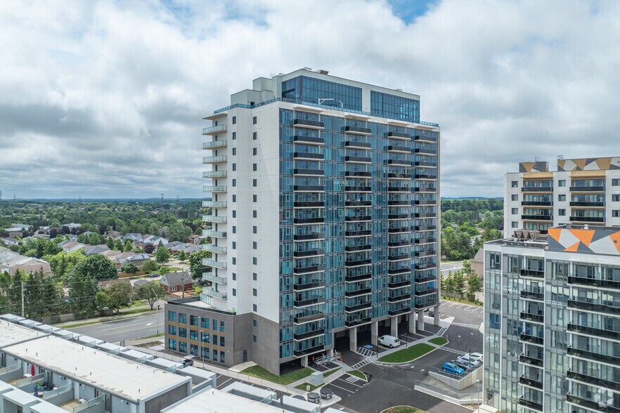 1442 Highland Rd W, Kitchener, ON à louer - Photo de l’immeuble – Image 3 sur 32
