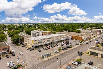 1734-1762 des Laurentides, Laval, QC - VUE AÉRIENNE vue de carte