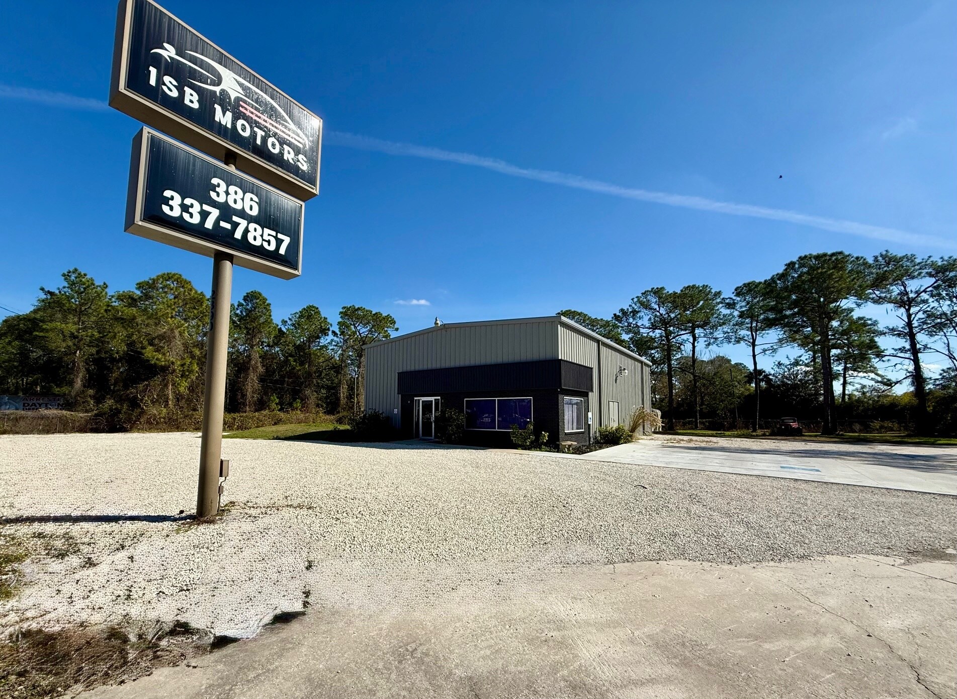 2390 E International Speedway Blvd, Deland, FL à louer Photo principale– Image 1 sur 46