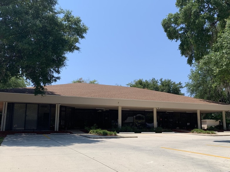 5610 Fort Caroline Rd, Jacksonville, FL à louer - Photo de l’immeuble – Image 1 sur 22