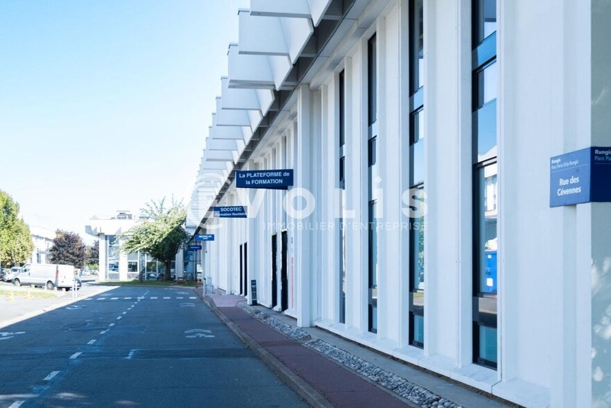 6 Rue Des Cévennes, Rungis à louer - Photo de l’immeuble – Image 2 sur 8