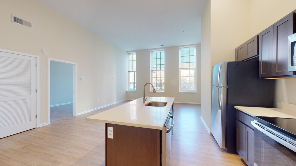 407-415 N Howard St, Baltimore, MD à vendre - Numérisation 3D Matterport – Image 3 sur 77
