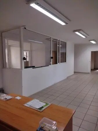 Bureau dans Perpignan à vendre - Photo de l’immeuble – Image 2 sur 4