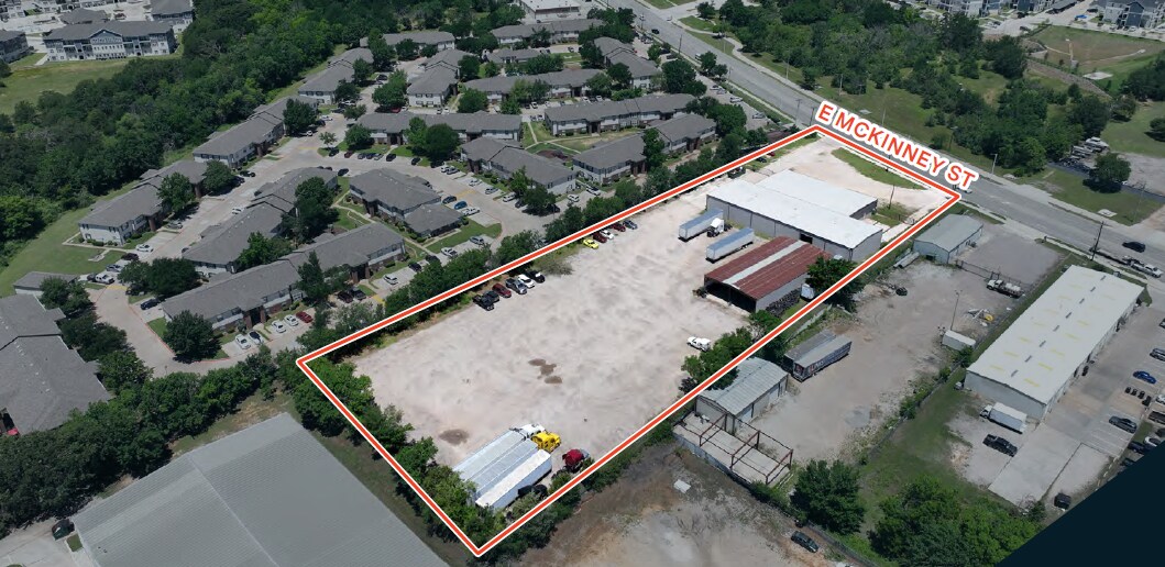 3910 E McKinney St, Denton, TX à vendre Photo de l’immeuble– Image 1 sur 14