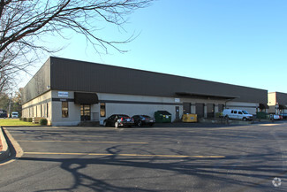 Plus de détails pour 5680-5682 Shepherdsville Rd, Louisville, KY - Industriel/Logistique à louer